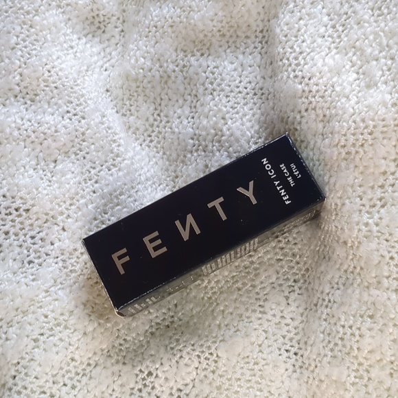 FENTY ICON "The Case" Two-piece Empty Refillable Case, Metallic Nude - Picture 12 of 14